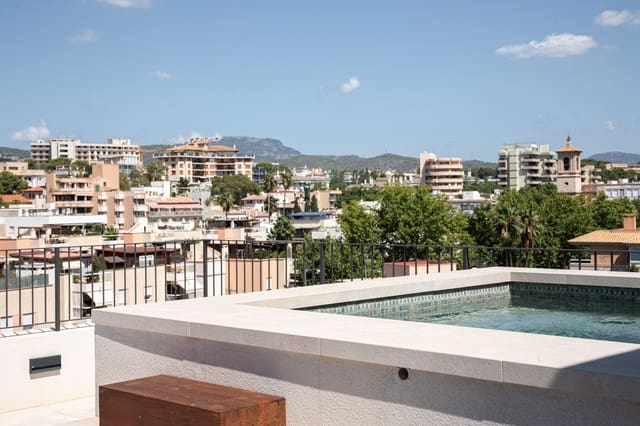2 soveværelse Lejlighed til salg i Son Armadans, Palma de Mallorca med swimmingpool - € 1.450.000 (Ref: 9158396)