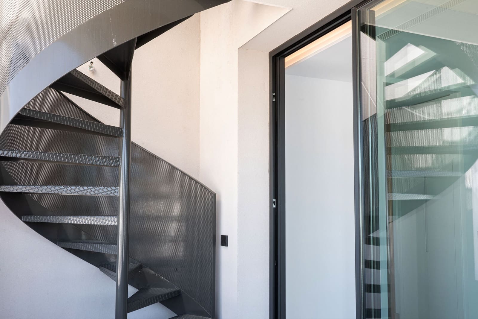 2 soveværelse Lejlighed til salg i Palma de Mallorca med swimmingpool - € 1.450.000 (Ref: 9158396)