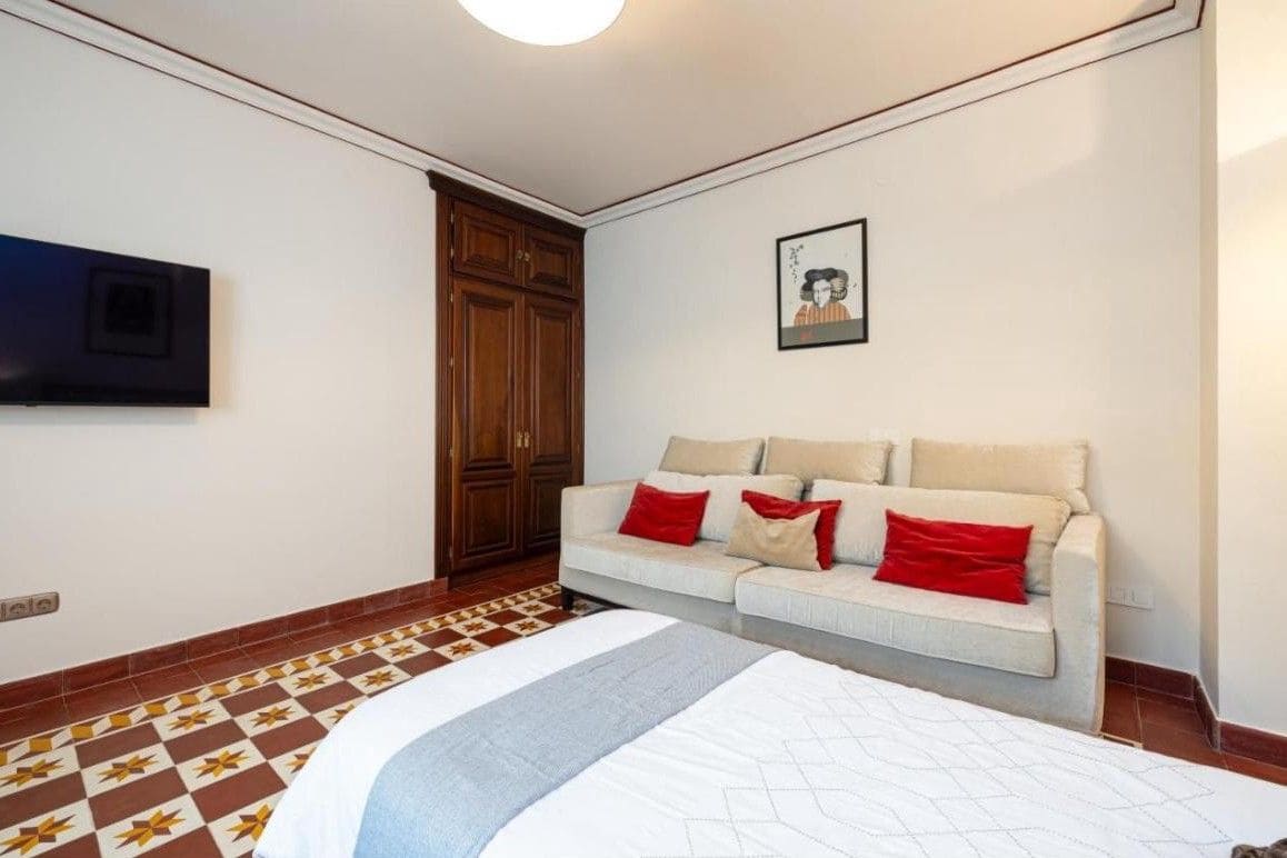 5 soveværelse Byhus til salg i Fuengirola - € 1.100.000 (Ref: 9164036)