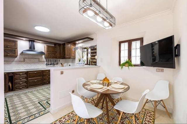 5 sypialnia Dom na sprzedaż w Zona Puerto Deportivo, Fuengirola - 1 100 000 € (Ref: 9164036)