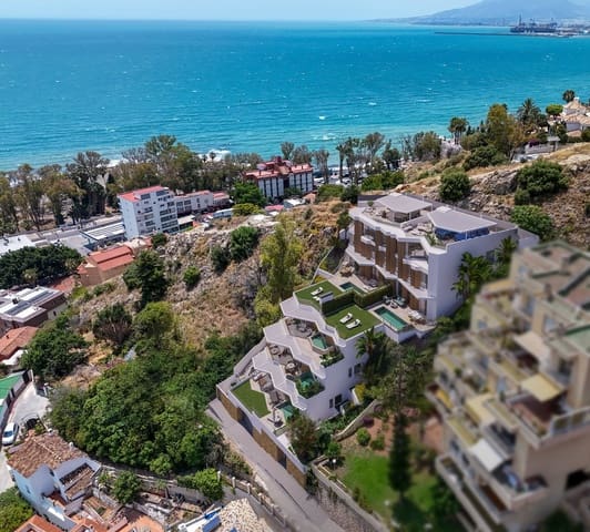 3 Zimmer Doppelhaus zu verkaufen in Pedregalejo, Málaga Stadt mit Pool - 1.995.000 € (Ref: 9165390)