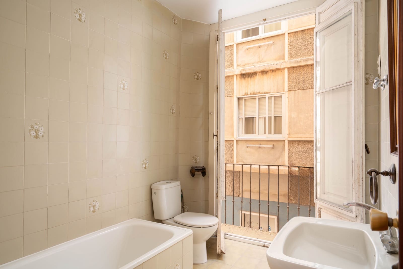 2 soveværelse Lejlighed til salg i Malaga by - € 639.000 (Ref: 9170522)