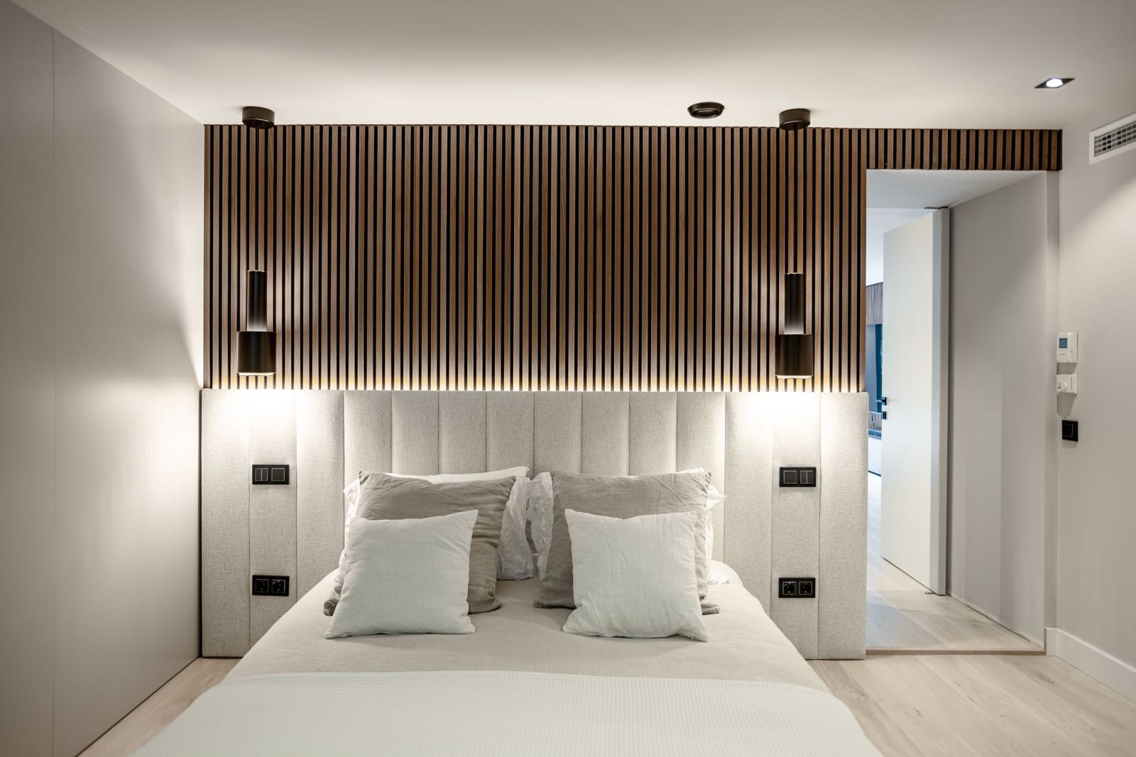 4 soveværelse Byhus til salg i Estepona med swimmingpool - € 2.790.000 (Ref: 9170523)