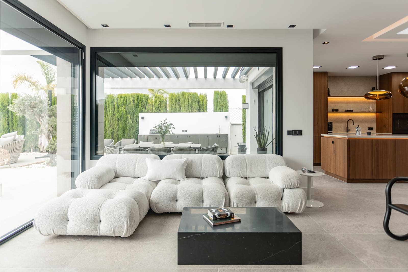 4 soveværelse Byhus til salg i Estepona med swimmingpool - € 2.790.000 (Ref: 9170523)