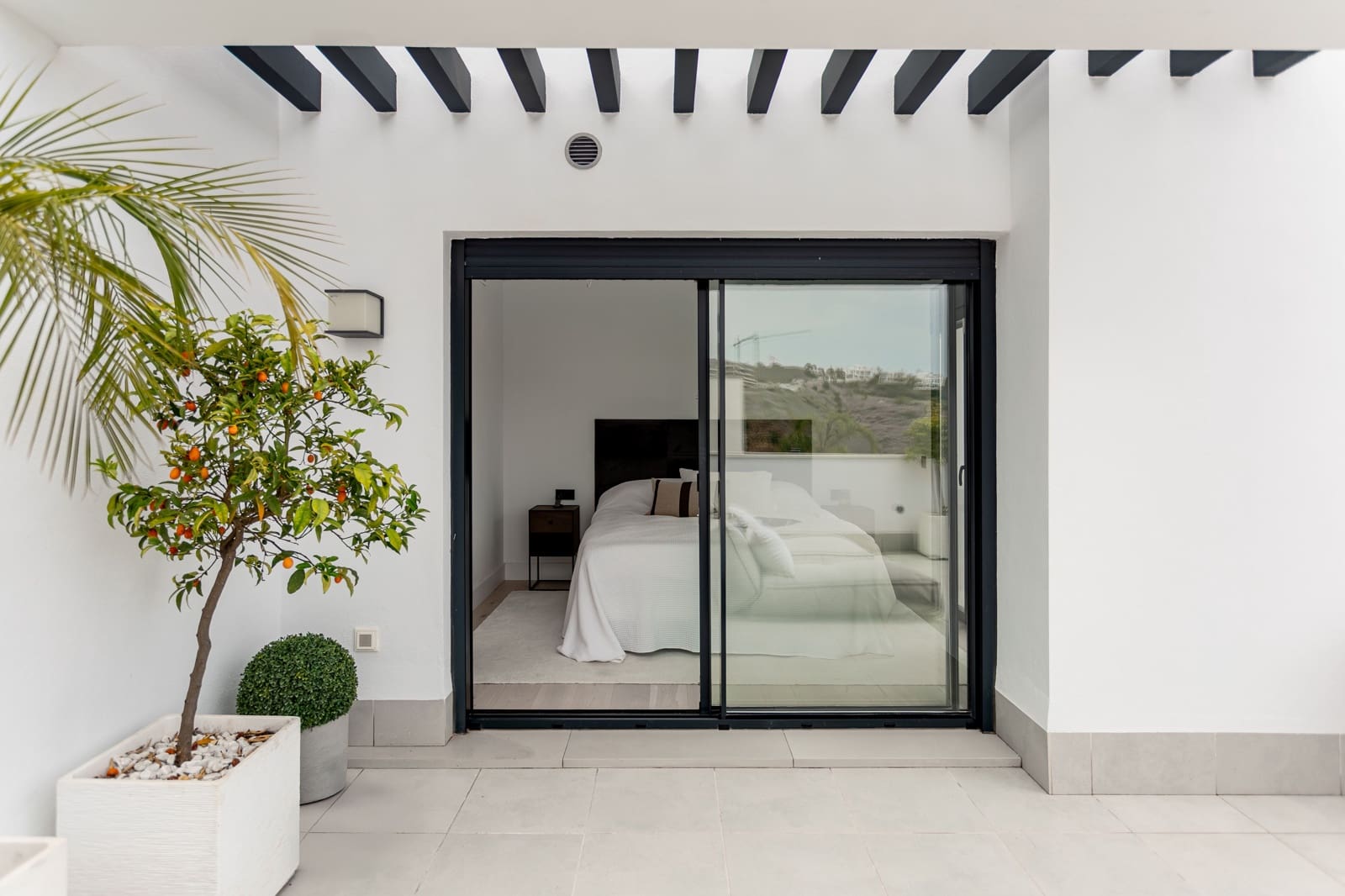 4 soveværelse Byhus til salg i Estepona med swimmingpool - € 2.790.000 (Ref: 9170523)