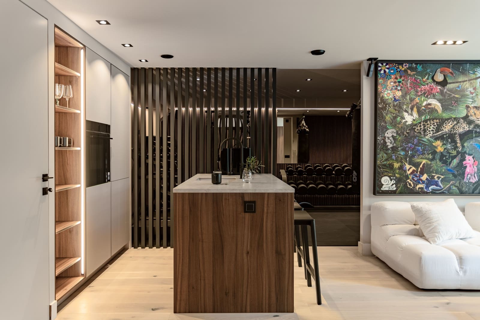 4 bedroom Townhouse for sale in Estepona with pool - € 2,495,000 (Ref: 9170523)