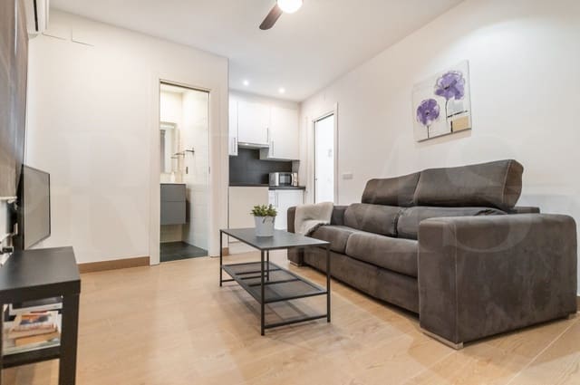 1 bedroom Apartment for sale in Centro Historico, Málaga city - € 275,000 (Ref: 9172465)