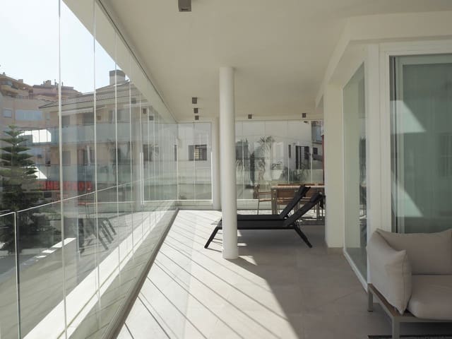 Appartement à vendre à Las Gaviotas  - Carvajal, Fuengirola avec piscine - 479 000 € (Ref: 9175684)