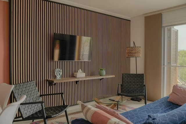 3 soveværelse Lejlighed til leje i Cala Vinyes / Cala Vinyas / Cala Viñas, Calvià med swimmingpool - € 2.600 (Ref: 9180400)