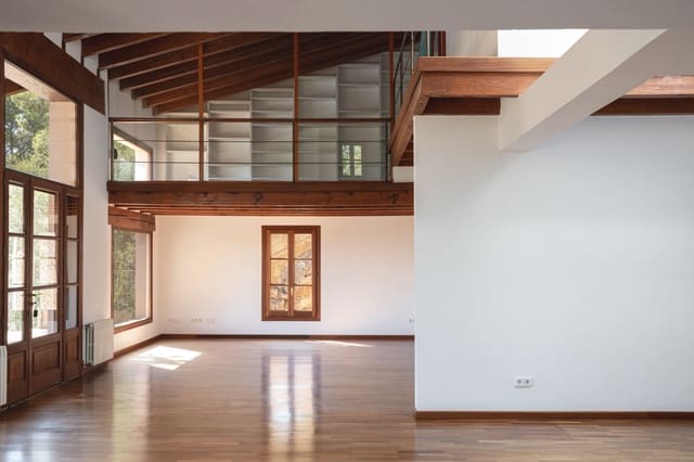 Villa/Maison de 4 chambres à louer à Esporles avec piscine - 10 000 € (Ref: 9181985)