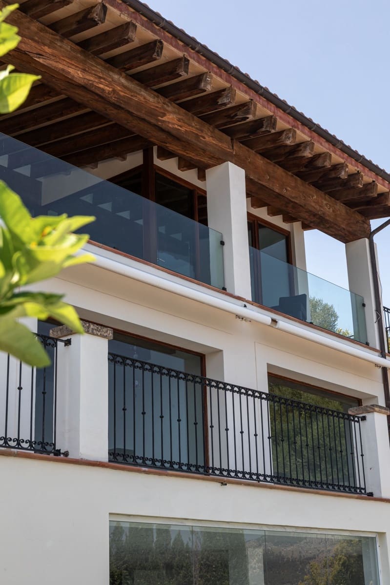 Villa/Maison de 6 chambres à louer à Esporles - 15 000 € (Ref: 9183994)