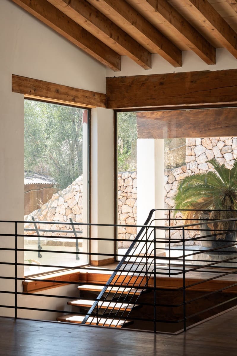 Villa/Maison de 6 chambres à louer à Esporles - 15 000 € (Ref: 9183994)