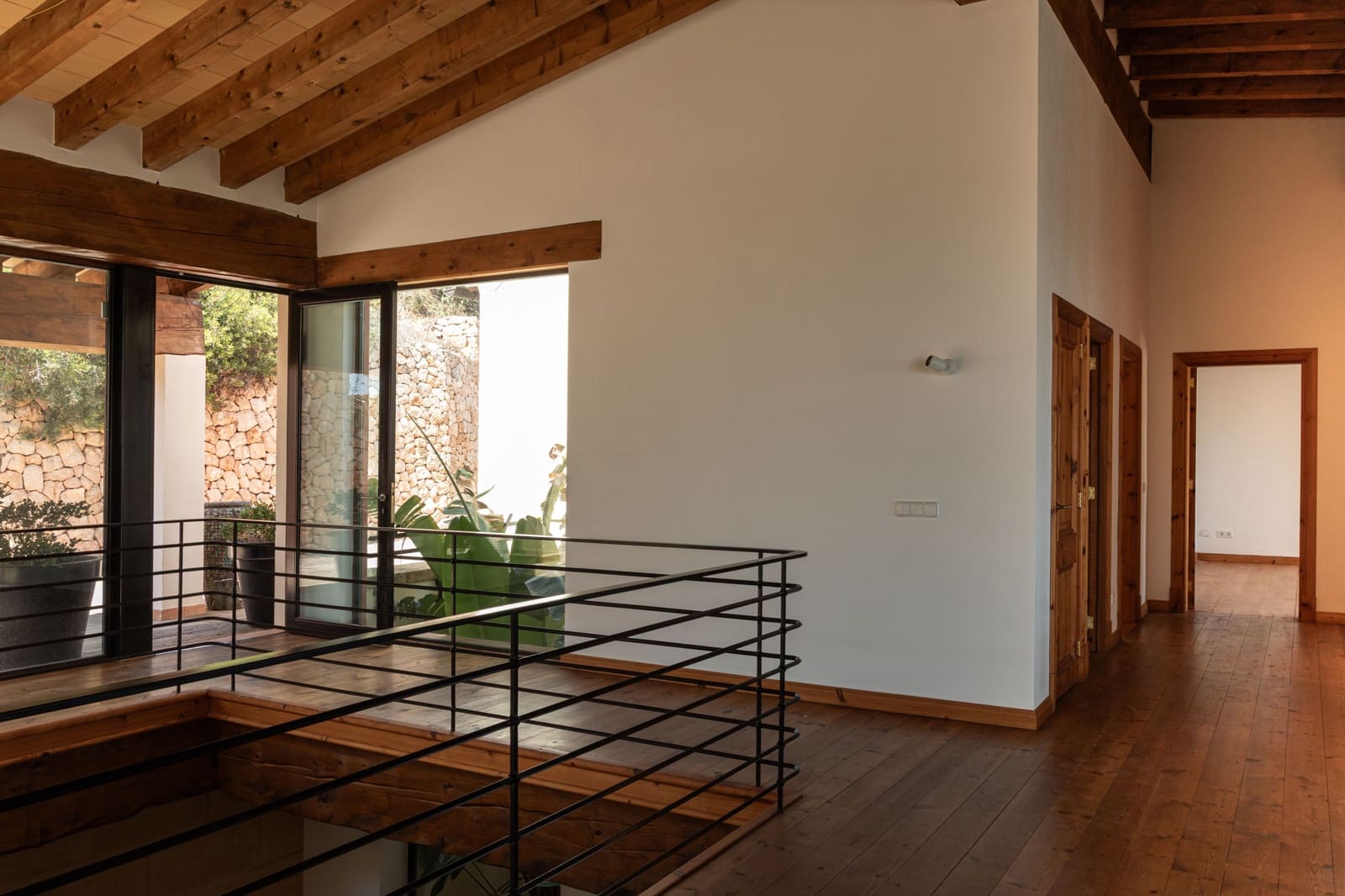 Villa/Maison de 6 chambres à louer à Esporles - 15 000 € (Ref: 9183994)