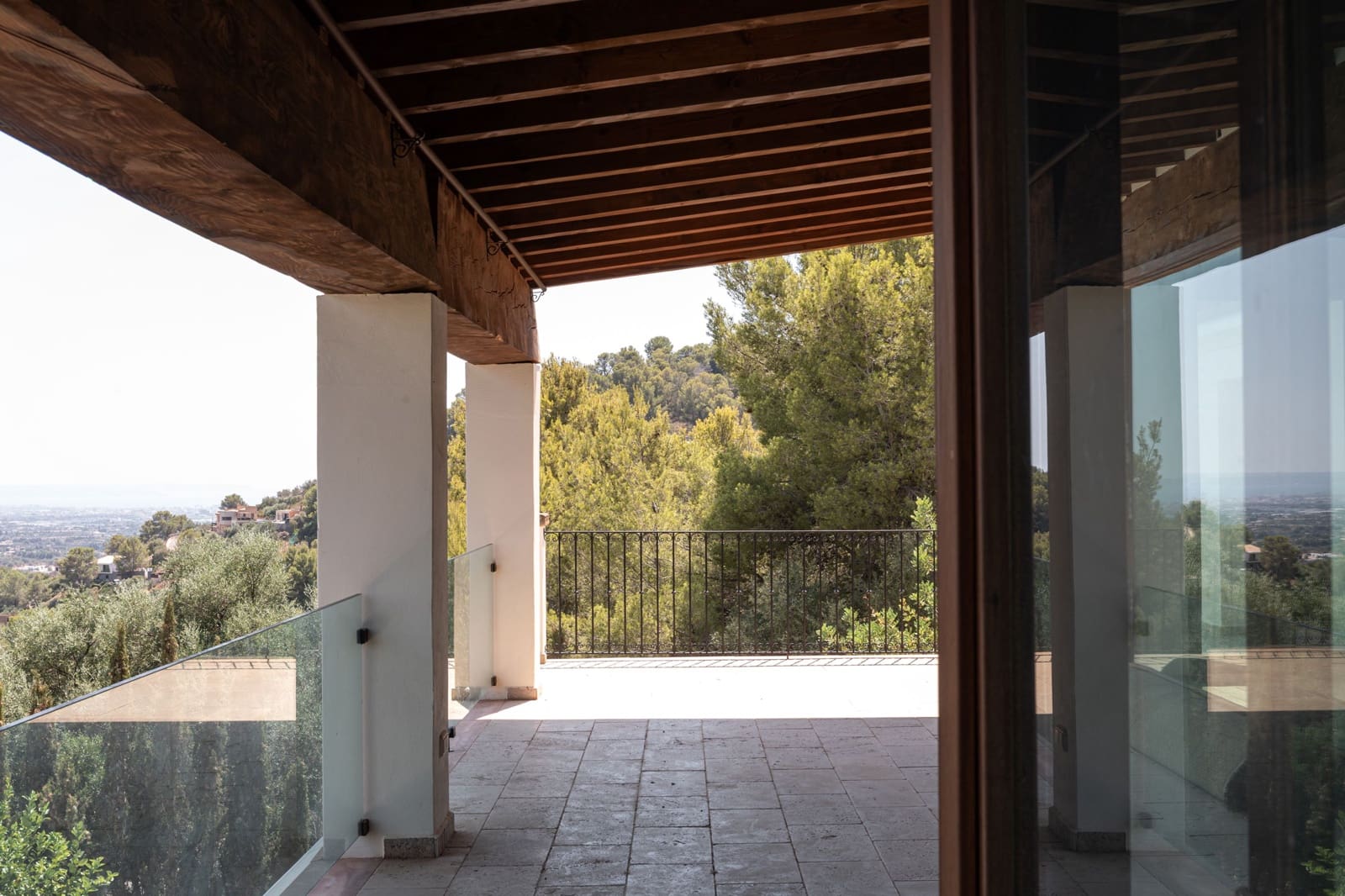 Villa/Maison de 6 chambres à louer à Esporles - 15 000 € (Ref: 9183994)