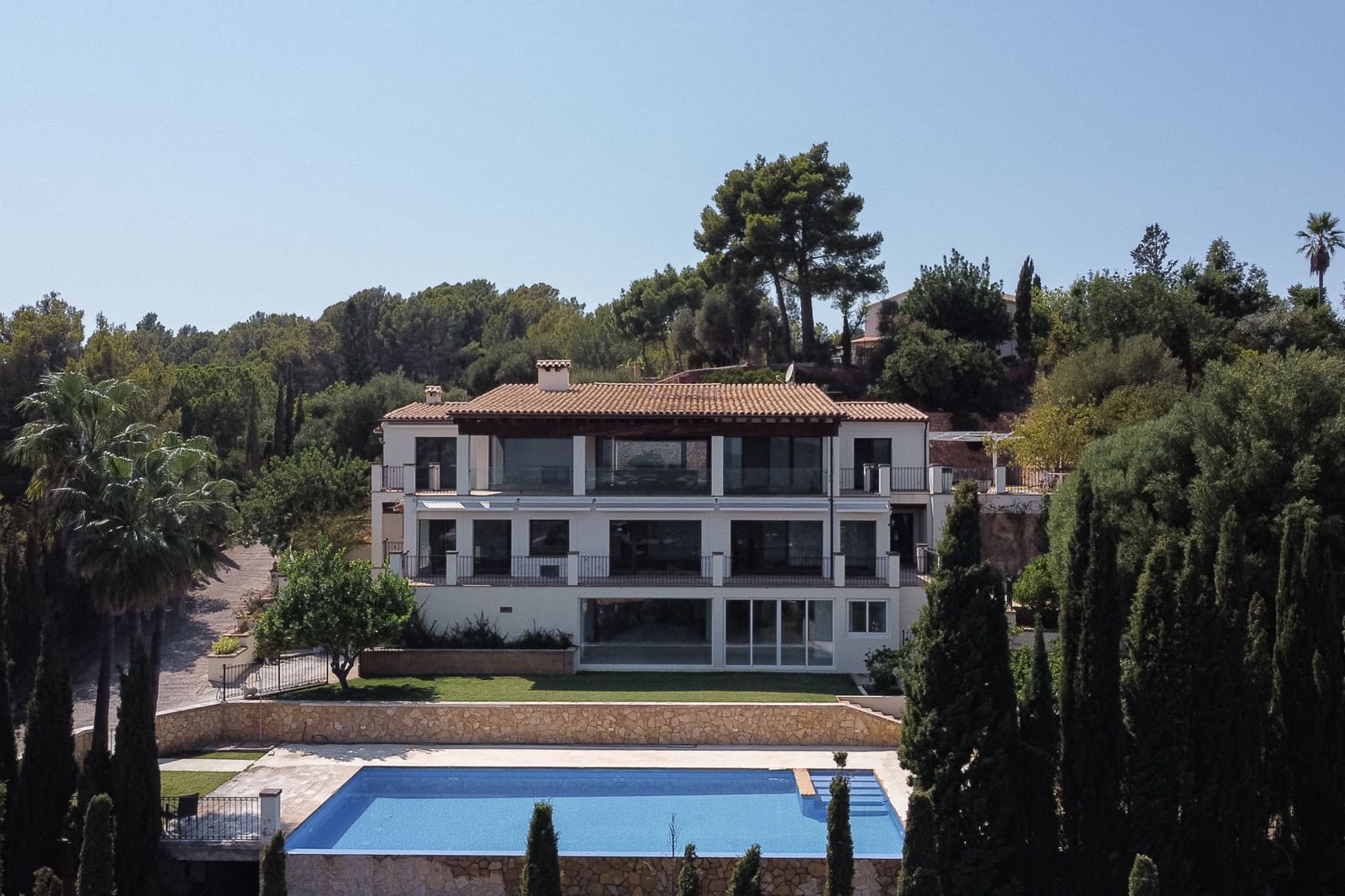 Villa/Maison de 6 chambres à louer à Esporles - 15 000 € (Ref: 9183994)