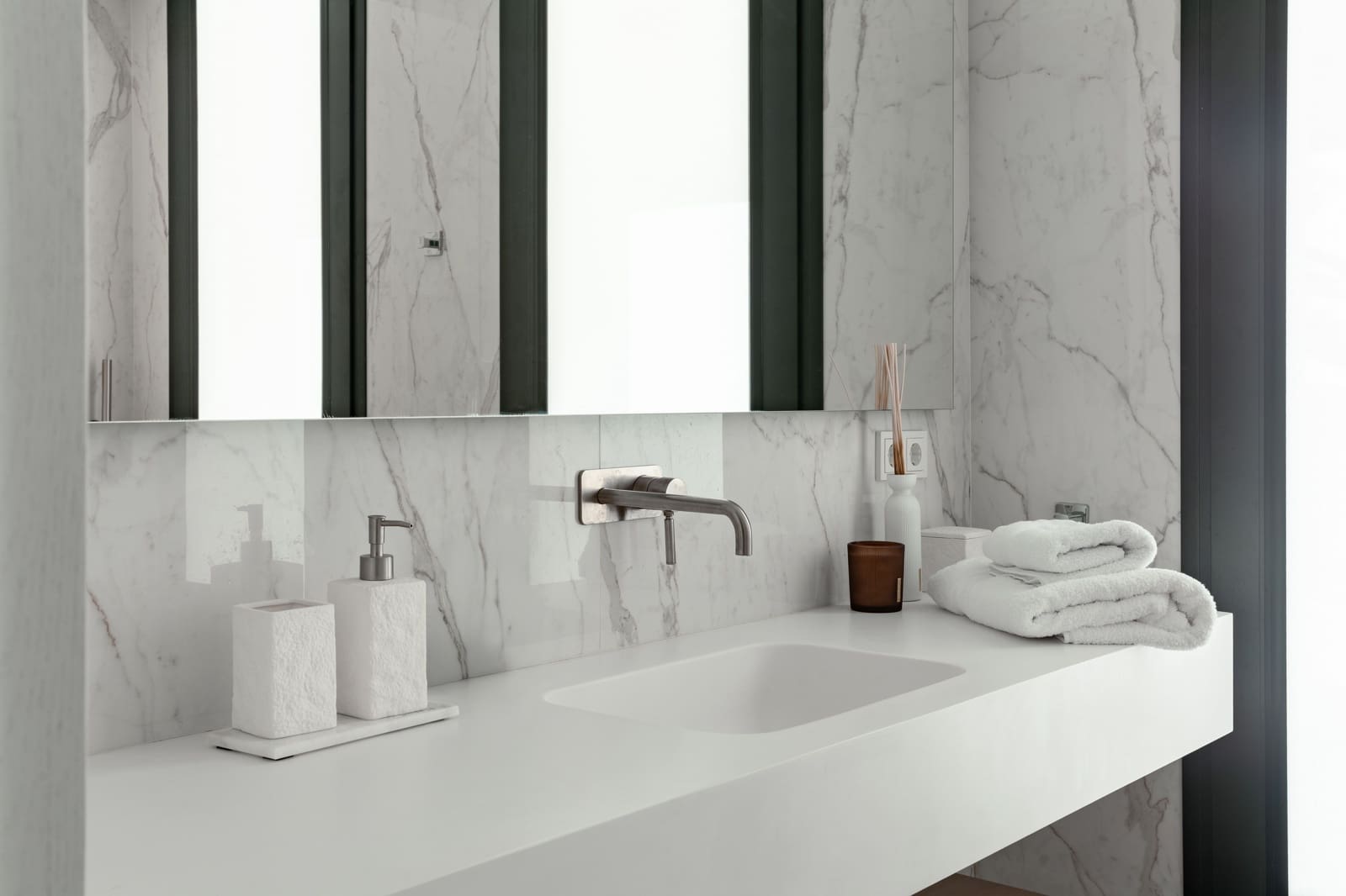 Chalet de 4 habitaciones en Benahavís en venta con piscina - 4.785.000 € (Ref: 9185743)