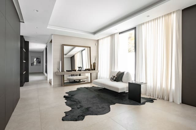 Chalet de 4 habitaciones en Benahavís en venta con piscina - 4.785.000 € (Ref: 9185743)