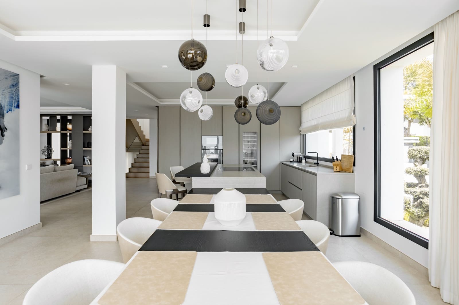 Chalet de 4 habitaciones en Benahavís en venta con piscina - 4.785.000 € (Ref: 9185743)