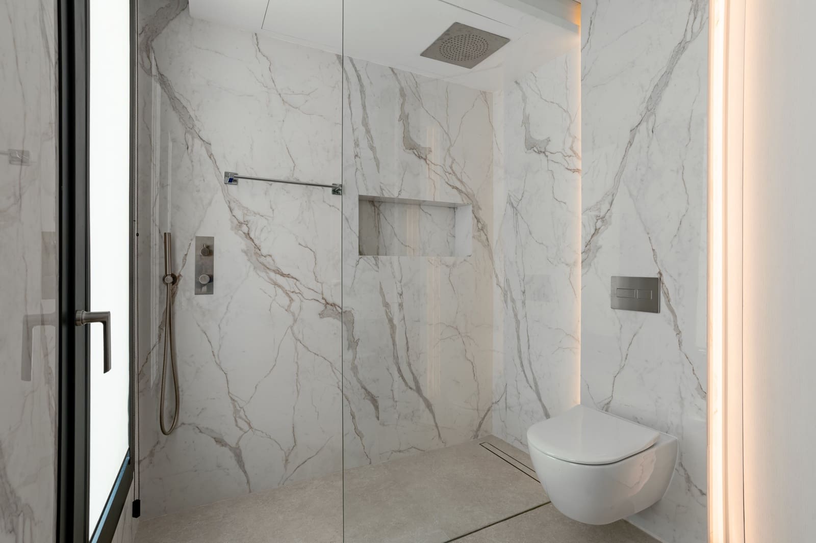 Chalet de 4 habitaciones en Benahavís en venta con piscina - 4.785.000 € (Ref: 9185743)