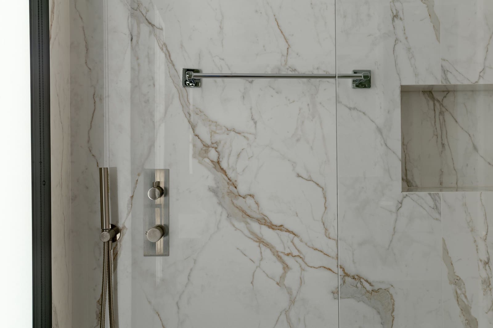 Chalet de 4 habitaciones en Benahavís en venta con piscina - 4.785.000 € (Ref: 9185743)