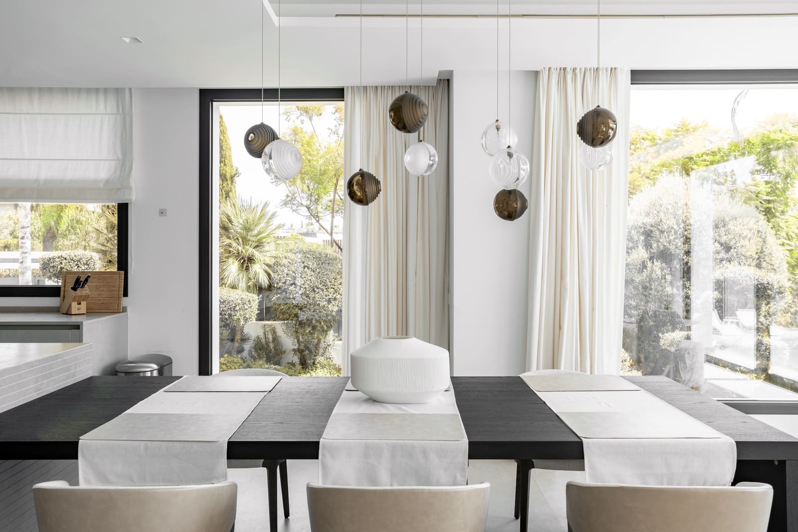 Chalet de 4 habitaciones en Benahavís en venta con piscina - 4.785.000 € (Ref: 9185743)