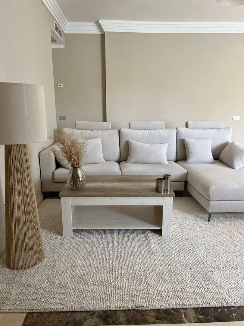 2 soveværelse Lejlighed til leje i Marbella - € 2.700 (Ref: 9187449)