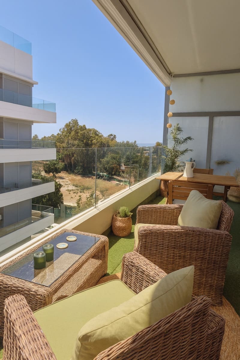 3 sovrum Lägenhet till salu i Marbella med pool - 419 900 € (Ref: 9189485)