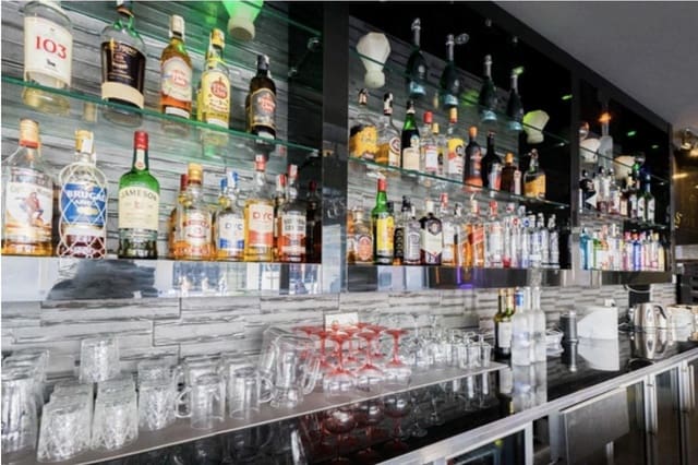Restaurant/Bar for sale in Fuengirola - € 79,500 (Ref: 9190276)