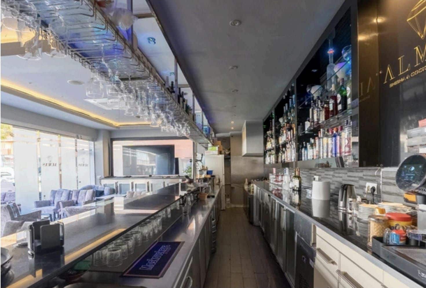 Restaurant/Bar til salg i Fuengirola - € 79.500 (Ref: 9190276)