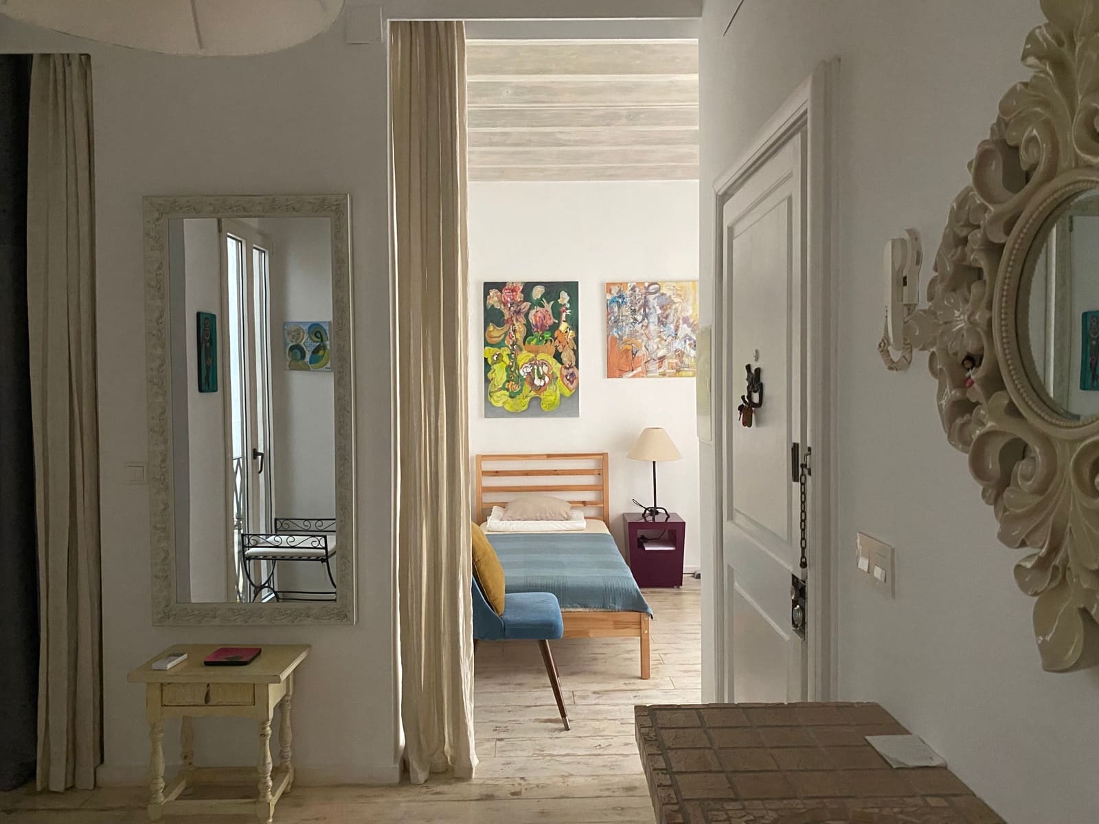 2 bedroom Apartment for rent in Palma de Mallorca - € 2,500 (Ref: 9191606)
