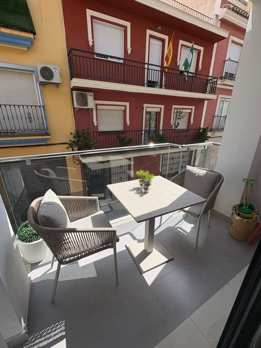 2 bedroom Apartment for rent in Fuengirola - € 1,250 (Ref: 9191607)