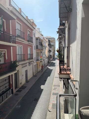 2 bedroom Apartment for rent in Zona Puerto Deportivo, Fuengirola - € 1,250 (Ref: 9191607)