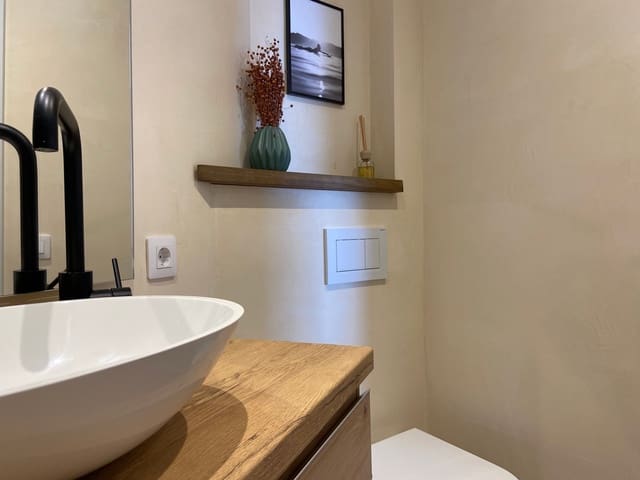 1 soveværelse Lejlighed til salg i San Agustín / Sant Agustí, Palma de Mallorca med swimmingpool - € 369.000 (Ref: 9191764)