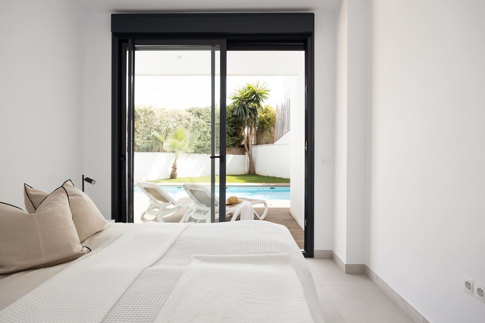 3 soveværelse Villa til salg i Fuengirola med swimmingpool - € 829.000 (Ref: 9193084)