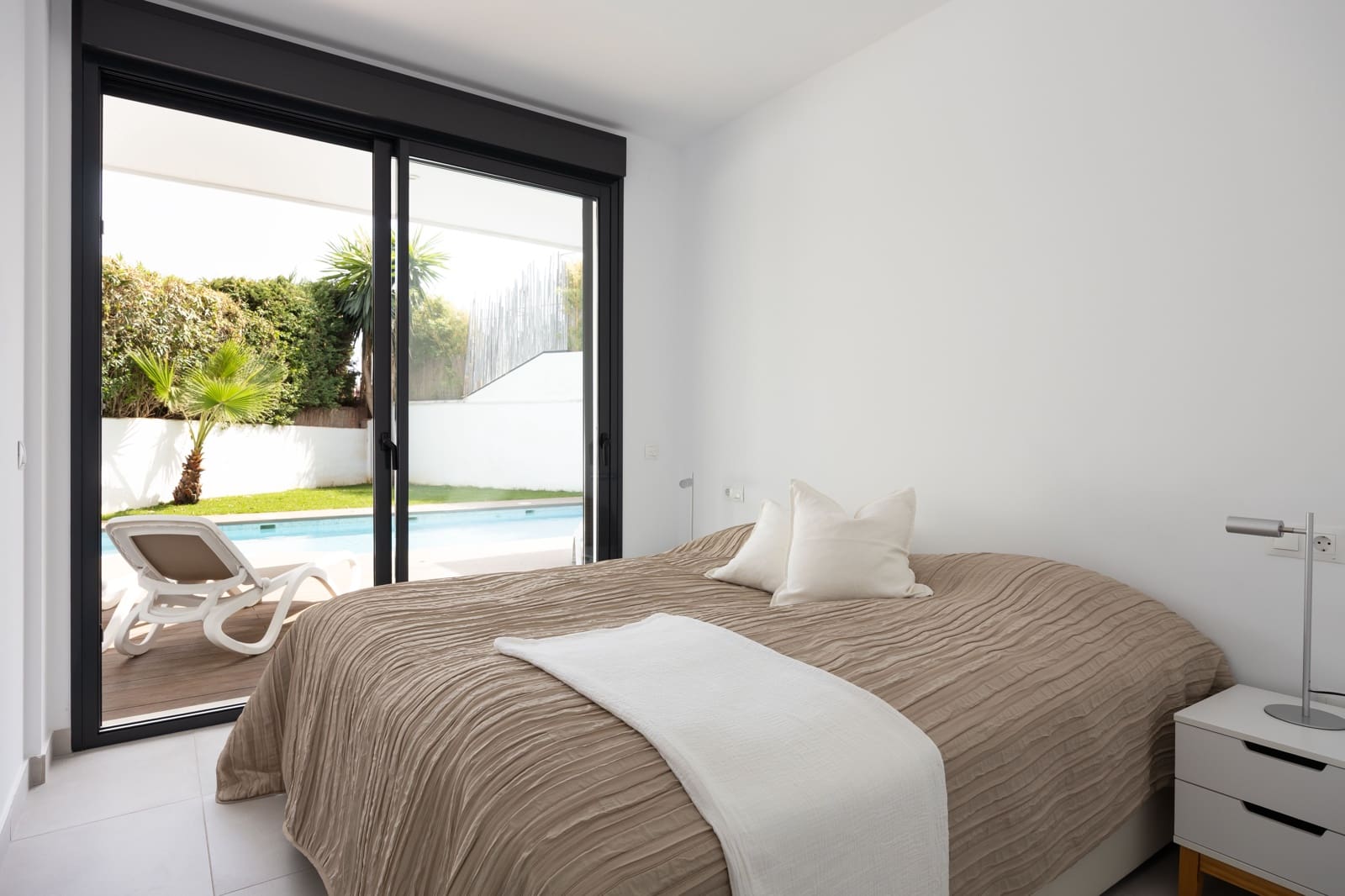 3 soveværelse Villa til salg i Fuengirola med swimmingpool - € 829.000 (Ref: 9193084)