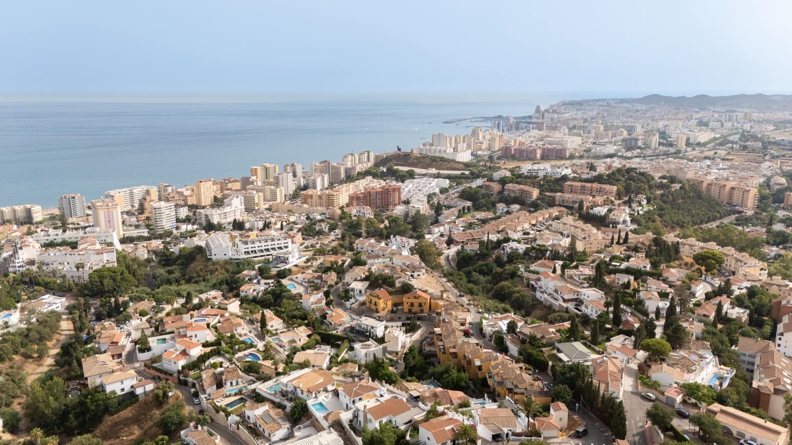 3 soveværelse Villa til salg i Fuengirola med swimmingpool - € 829.000 (Ref: 9193084)