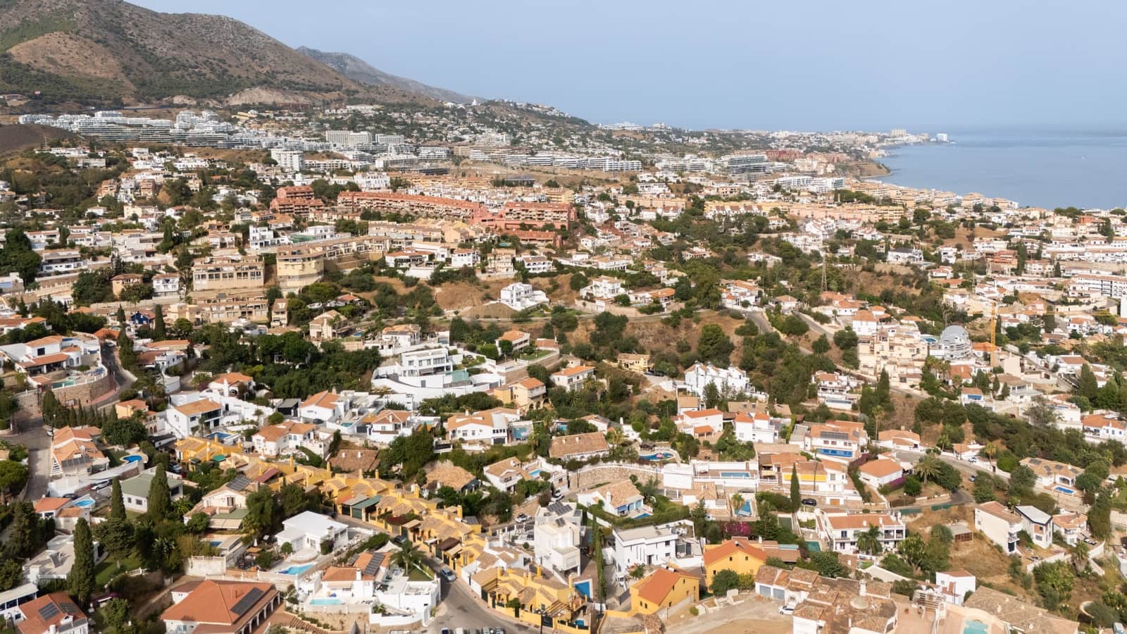 3 soveværelse Villa til salg i Fuengirola med swimmingpool - € 829.000 (Ref: 9193084)