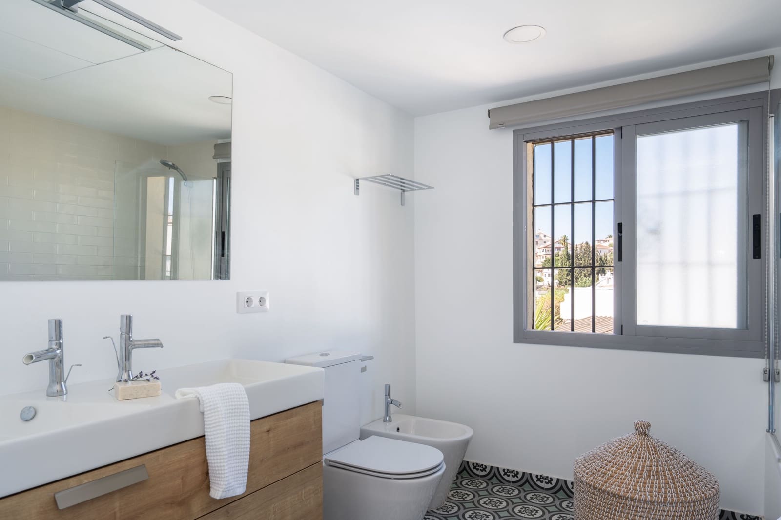 5 soveværelse Byhus til salg i Fuengirola med swimmingpool - € 614.000 (Ref: 9204879)