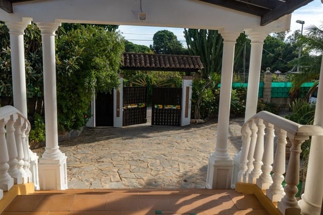 4 makuuhuone Huvila myytävänä paikassa El Rosario, Marbella - 1 190 000 € (Ref: 9205303)