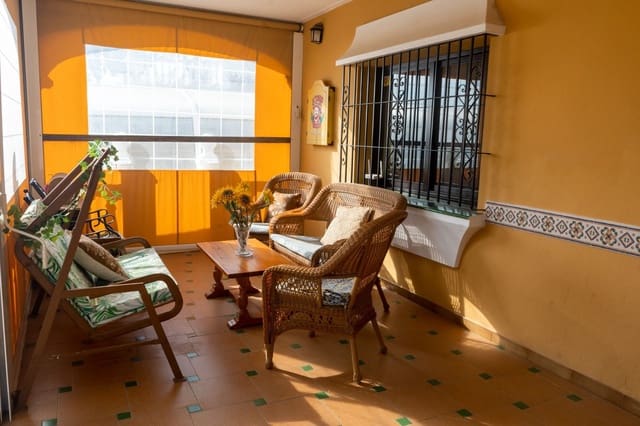 4 makuuhuone Huvila myytävänä paikassa El Rosario, Marbella - 1 190 000 € (Ref: 9205303)