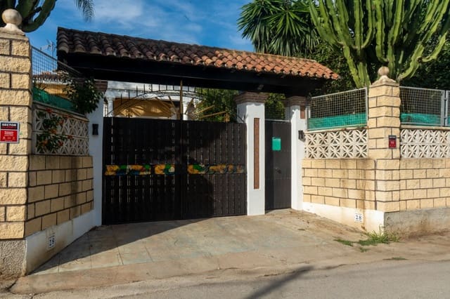 4 makuuhuone Huvila myytävänä paikassa El Rosario, Marbella - 1 190 000 € (Ref: 9205303)