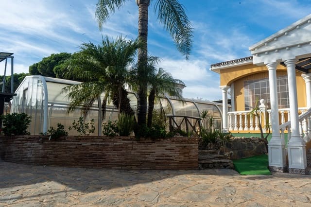 4 makuuhuone Huvila myytävänä paikassa El Rosario, Marbella - 1 190 000 € (Ref: 9205303)