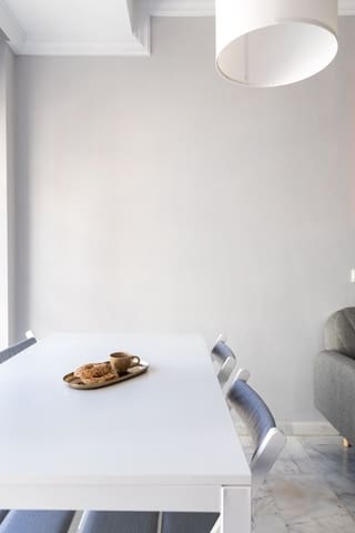 2 slaapkamer Appartement te koop in La Trinidad, Málaga stad - € 359.000 (Ref: 9209226)