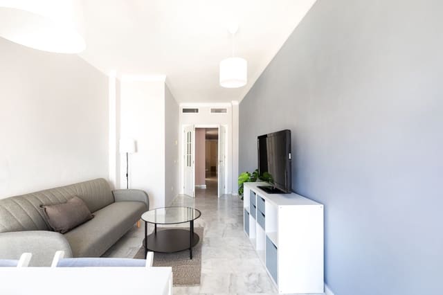 2 slaapkamer Appartement te koop in La Trinidad, Málaga stad - € 359.000 (Ref: 9209226)