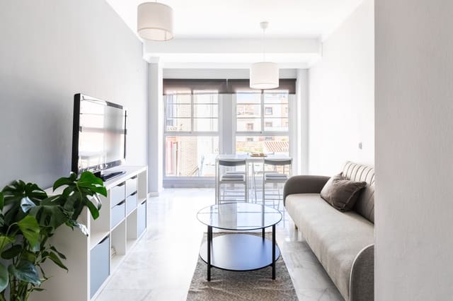 2 slaapkamer Appartement te koop in La Trinidad, Málaga stad - € 359.000 (Ref: 9209226)