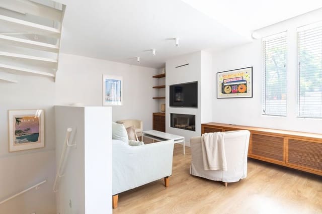 4 makuuhuone Omakotitalo myytävänä paikassa Pedregalejo, Málaga kaupunki - 1 100 000 € (Ref: 9209292)