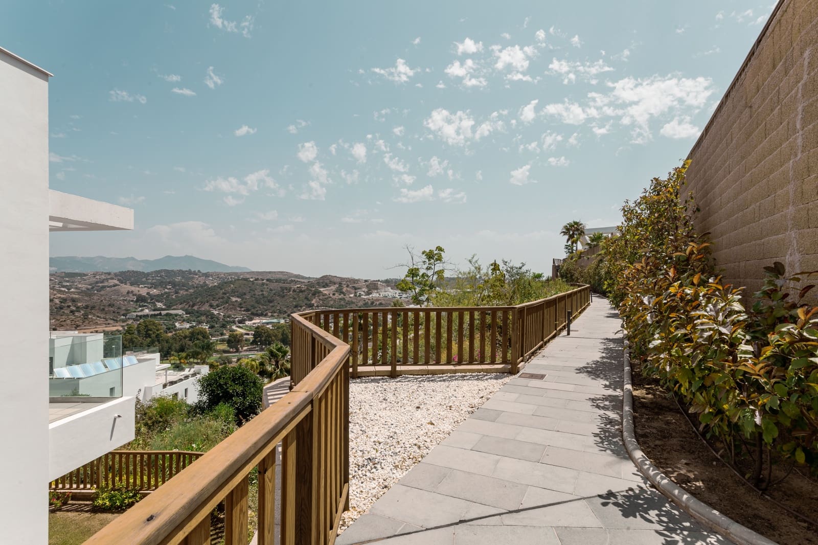 3 makuuhuone Huoneisto myytävänä paikassa Mijas Costa mukana uima-altaan - 575 000 € (Ref: 9209531)