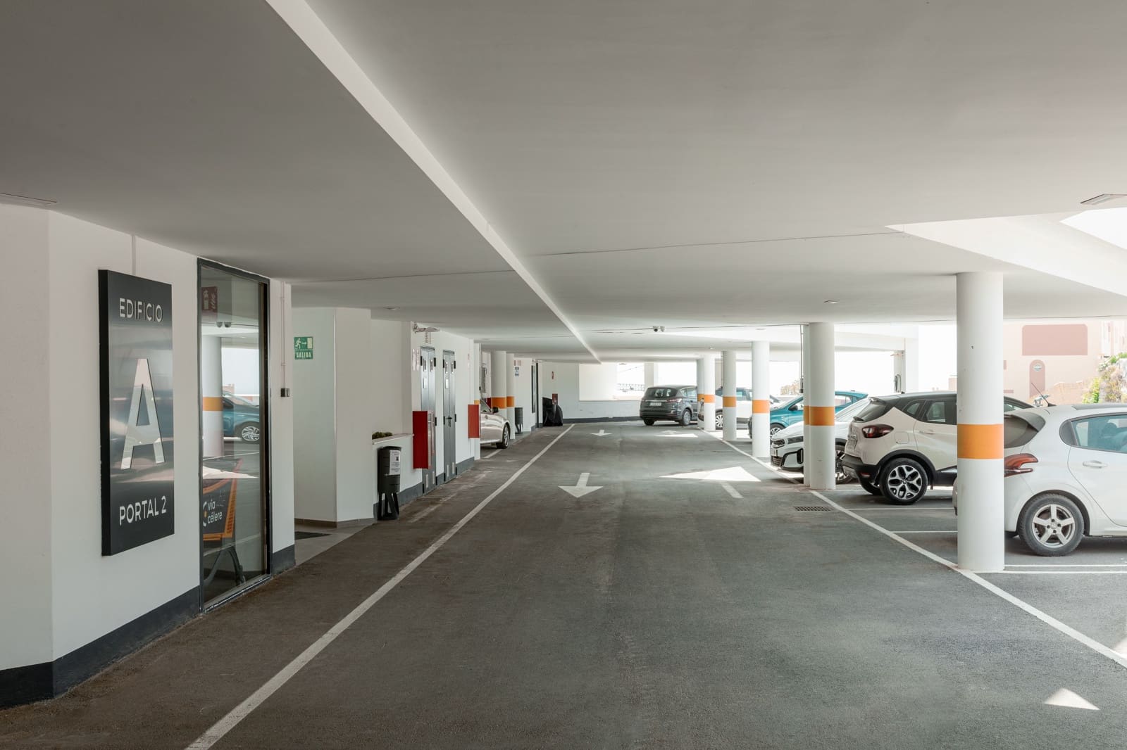 3 makuuhuone Huoneisto myytävänä paikassa Mijas Costa mukana uima-altaan - 575 000 € (Ref: 9209531)