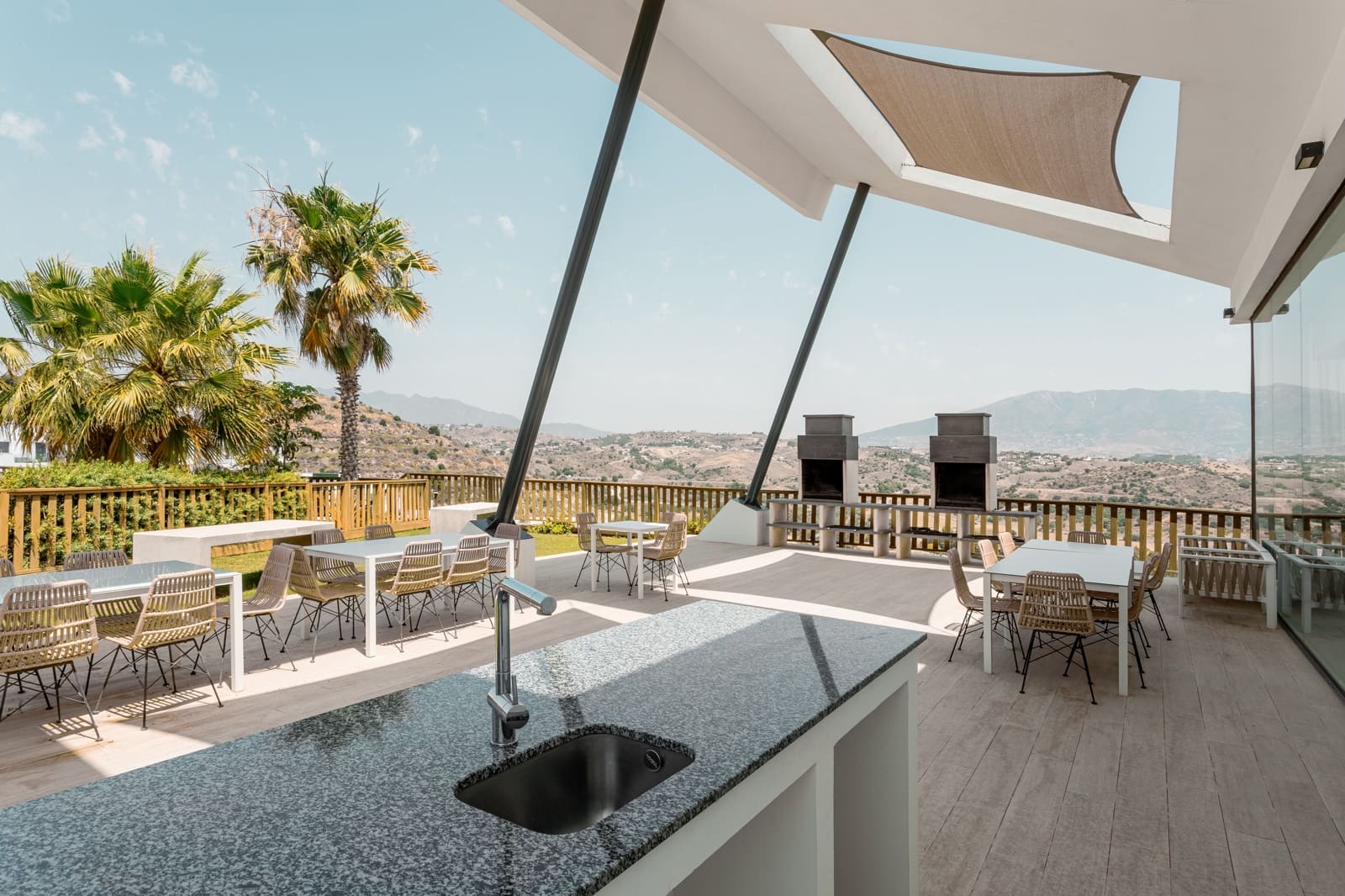 3 makuuhuone Huoneisto myytävänä paikassa Mijas Costa mukana uima-altaan - 575 000 € (Ref: 9209531)