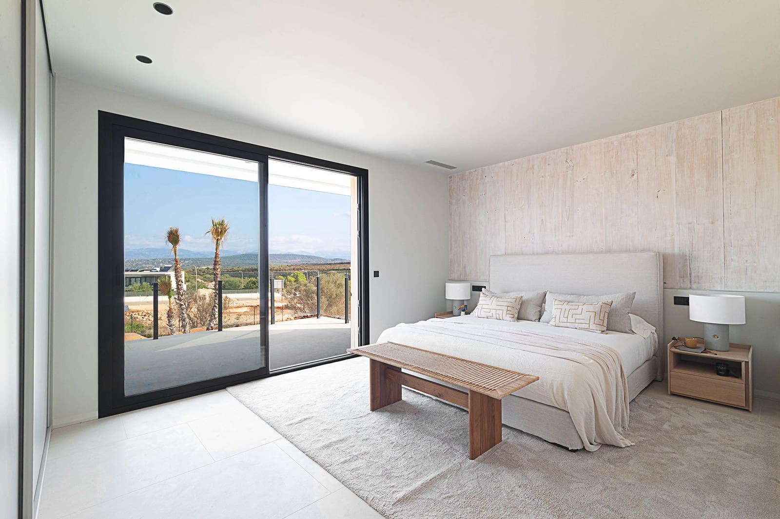 4 bedroom Townhouse for sale in Palma de Mallorca - € 2,790,000 (Ref: 9210476)